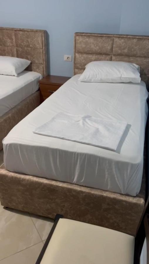 Guest House Andersoni Dhoma Plazhi Andersoni Shen Ded Gjoni Exterior foto
