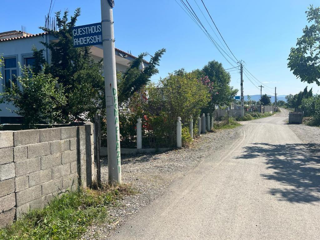 Guest House Andersoni Dhoma Plazhi Andersoni Shen Ded Gjoni Exterior foto